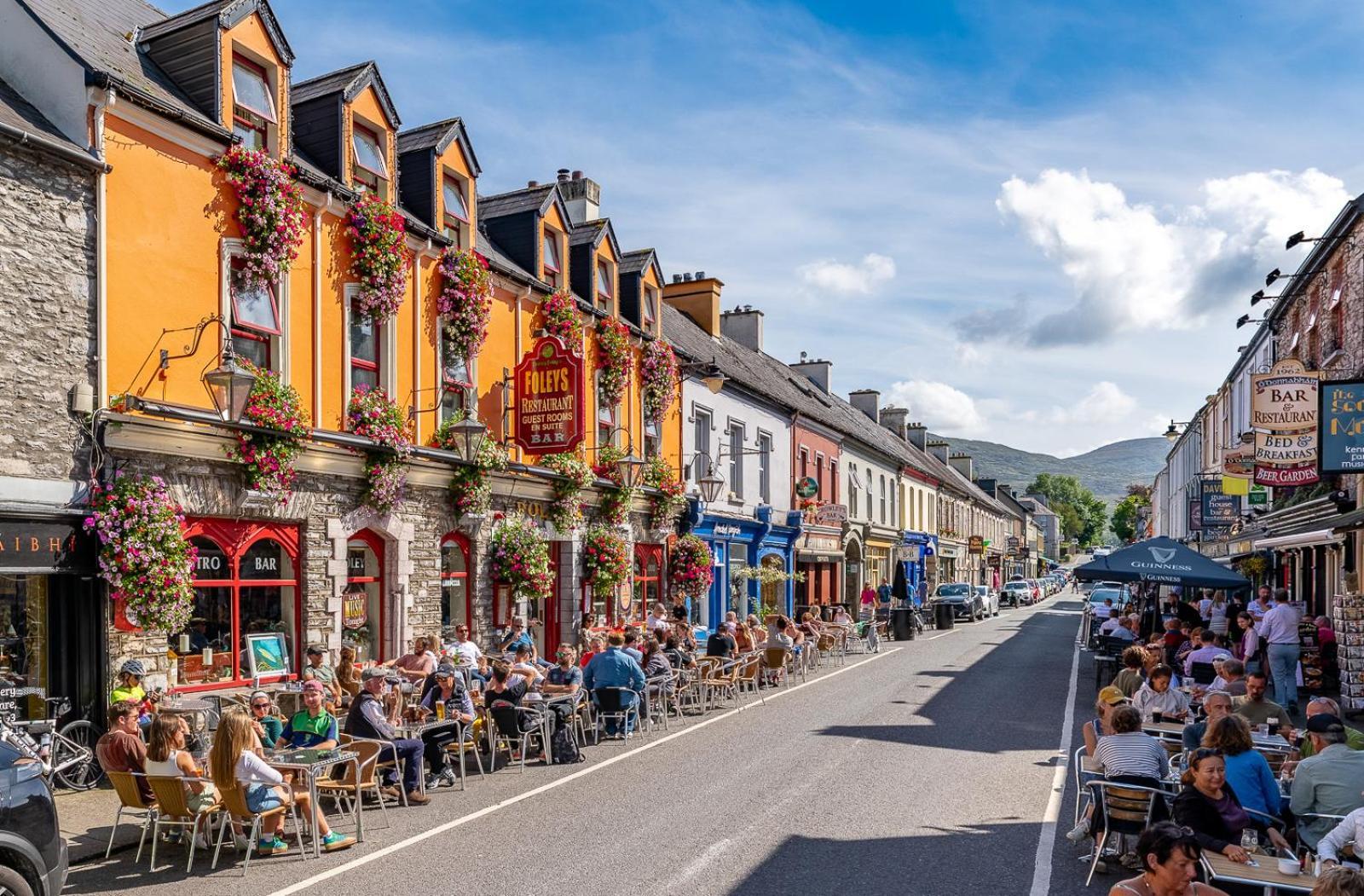 Foleys Ardmullen Townhouses Кенмар Экстерьер фото